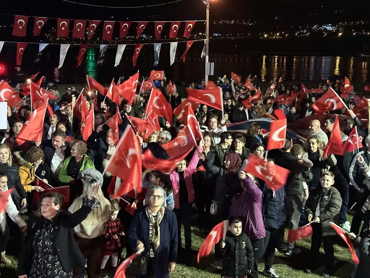 Gerze’de Cumhuriyet Yürüyüşü Düzenlendi