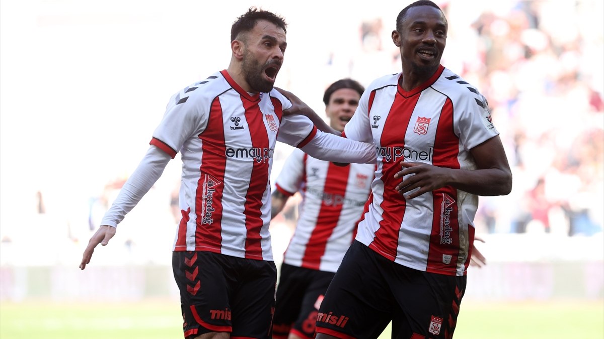 Sivasspor, ligde 5 maçlık galibiyet hasretini sonlandırdı